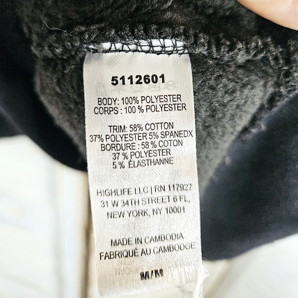 GAIAM Cozy Black Teddy Sweater Medium - Picture 8 of 10